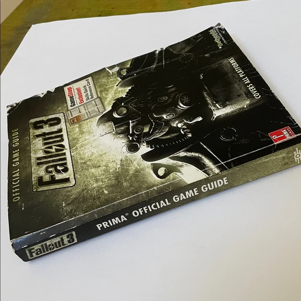 FALLOUT 3 OFFICIAL GAME GUIDE - Picture 3 of 5